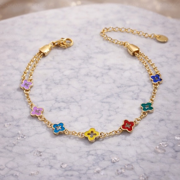 Jewelry - Multicolor Flower Charm Bracelet